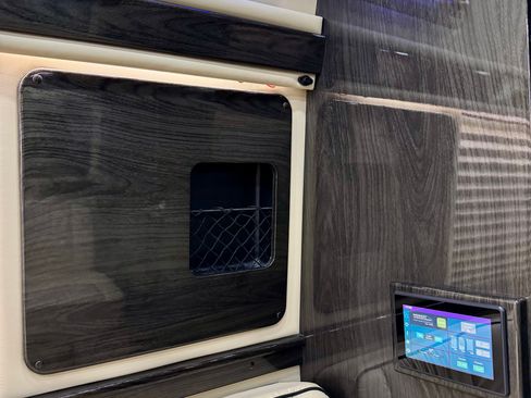 Used 2020 Mercedes-Benz Sprinter 3500 image 11