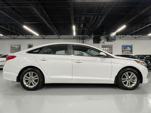 Used 2015 Hyundai Sonata SE image 4