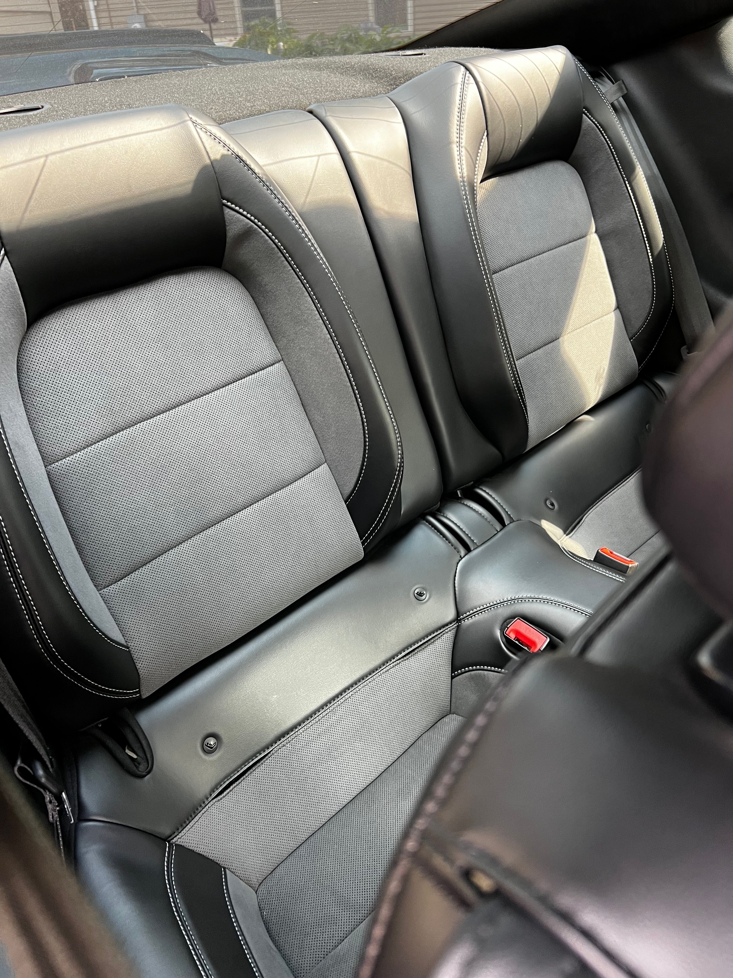 Used 2019 Ford Mustang Shelby GT350 w/ Technology Package RWD image 21