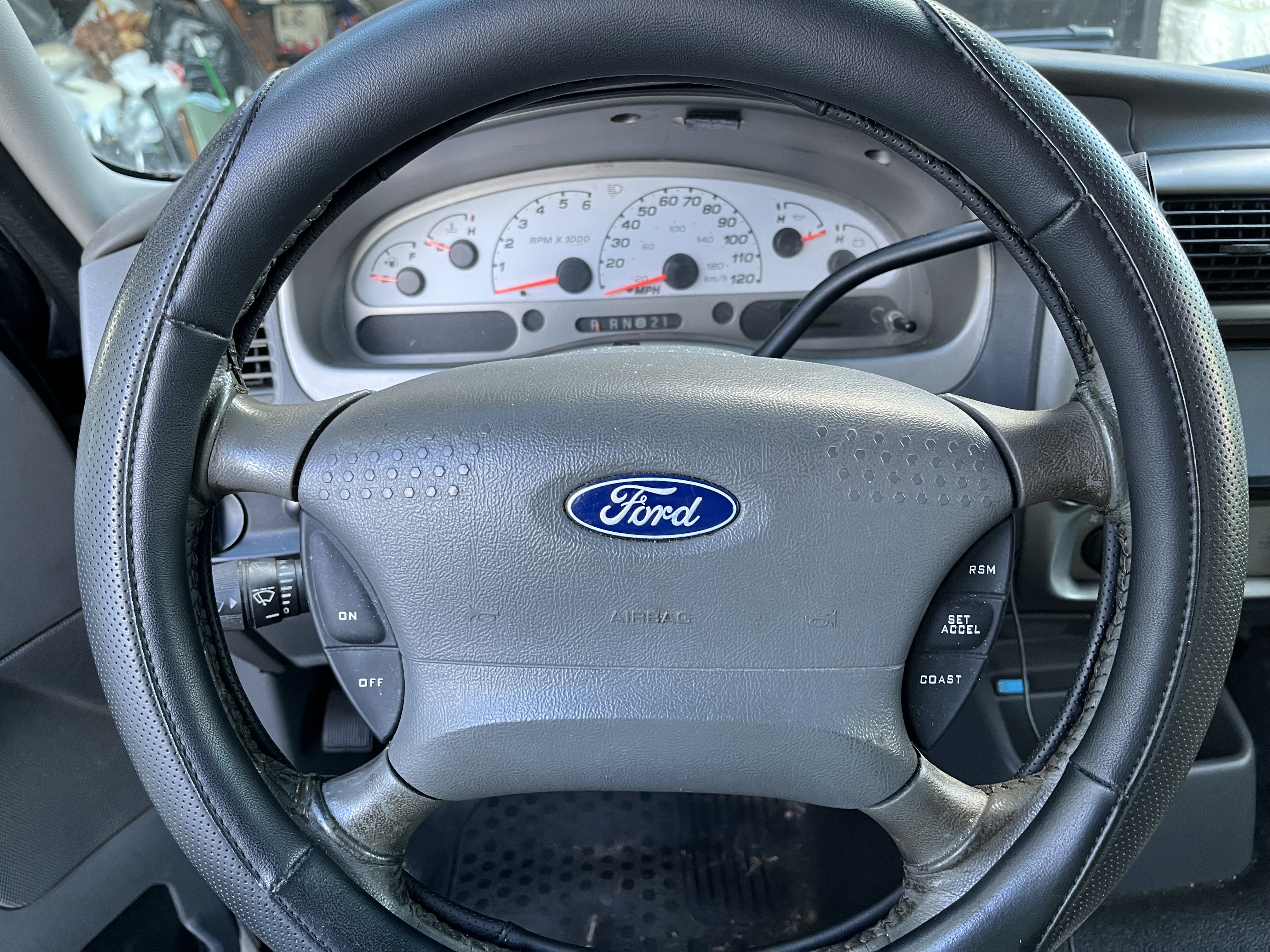 Used 2005 Ford Explorer Sport Trac XLT RWD image 1