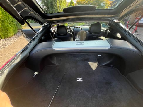 Used 2004 Nissan 350Z Touring w/ Aerodynamics Pkg image 18