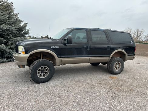 Used 2003 Ford Excursion Eddie Bauer image 8