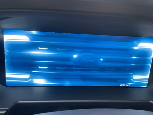 Used 2025 Ford F450 Platinum w/ Platinum Plus Package image 23