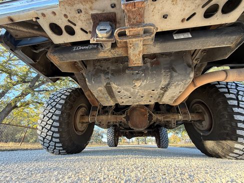 Used 1996 Ford Bronco image 13