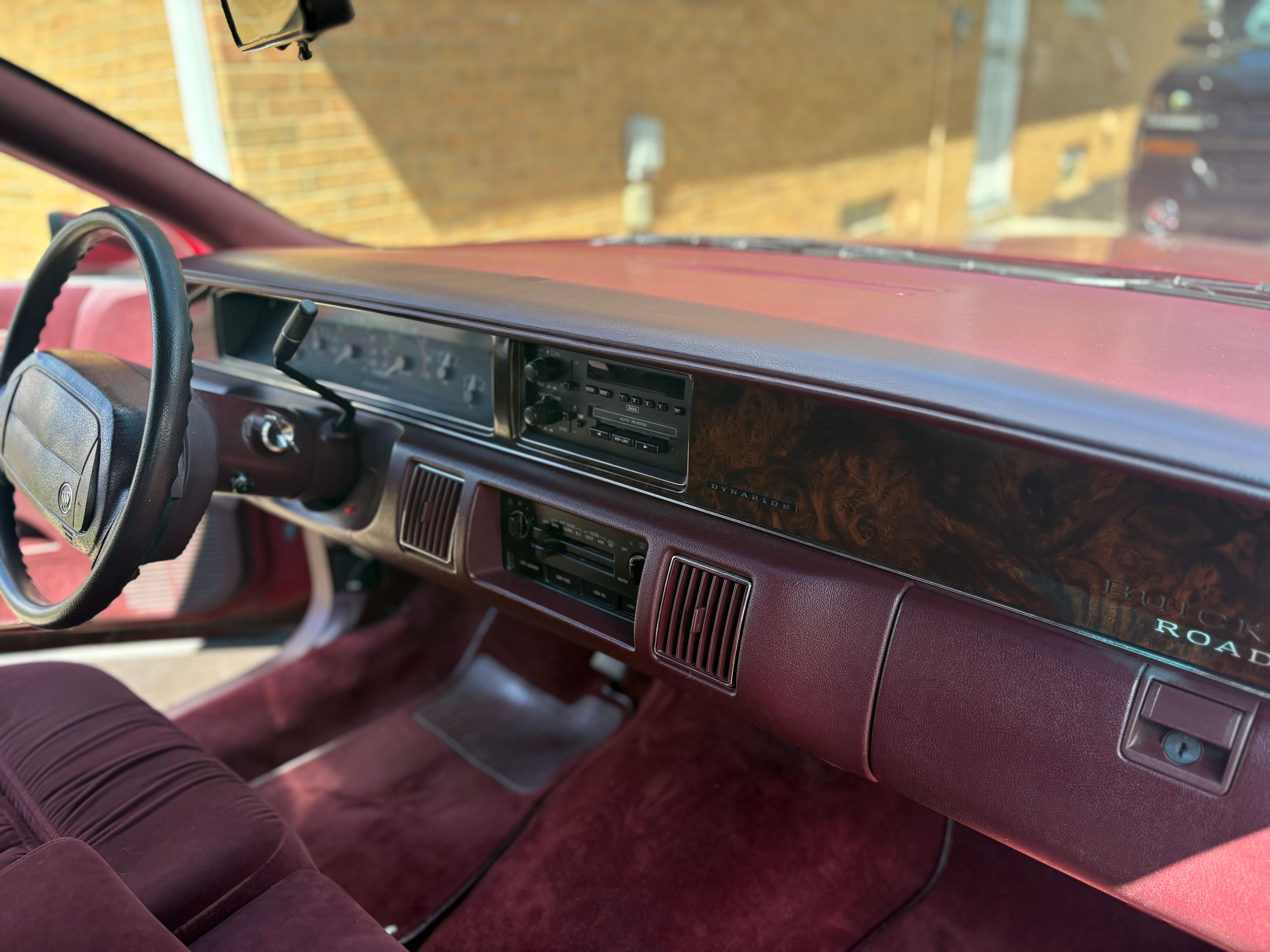 Used 1993 Buick Roadmaster Sedan RWD image 8