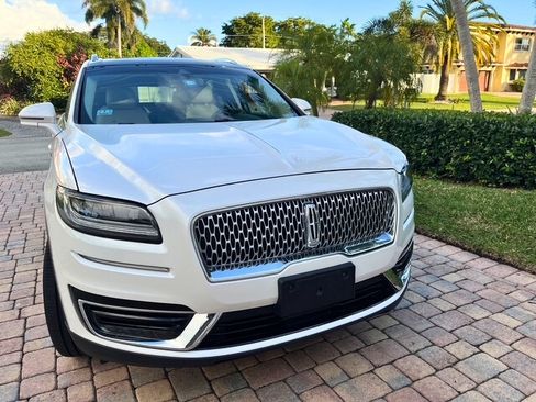Used 2019 Lincoln Nautilus Reserve w/ Driver Assistance Package image 1