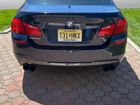 Used 2013 BMW 550i Sedan image 9