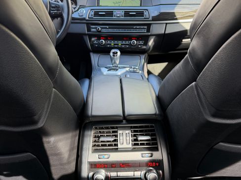 Used 2013 BMW M5 image 27
