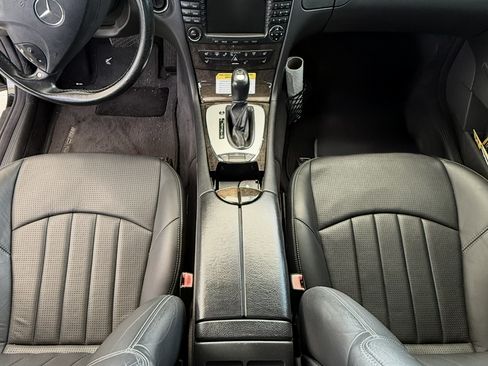 Used 2005 Mercedes-Benz E 55 AMG Sedan image 13