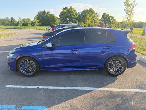 Used 2022 Volkswagen Golf R AWD/4WD image 2