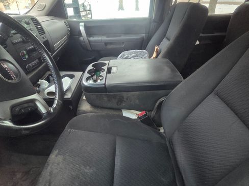 Used 2014 GMC Sierra 3500 SLE w/ SLE Preferred Package image 11