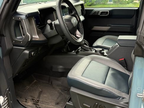Used 2021 Ford Bronco First Edition AWD/4WD image 8