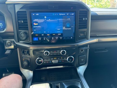 Used 2025 Ford F150 Platinum w/ Equipment Group 702A High AWD/4WD image 15