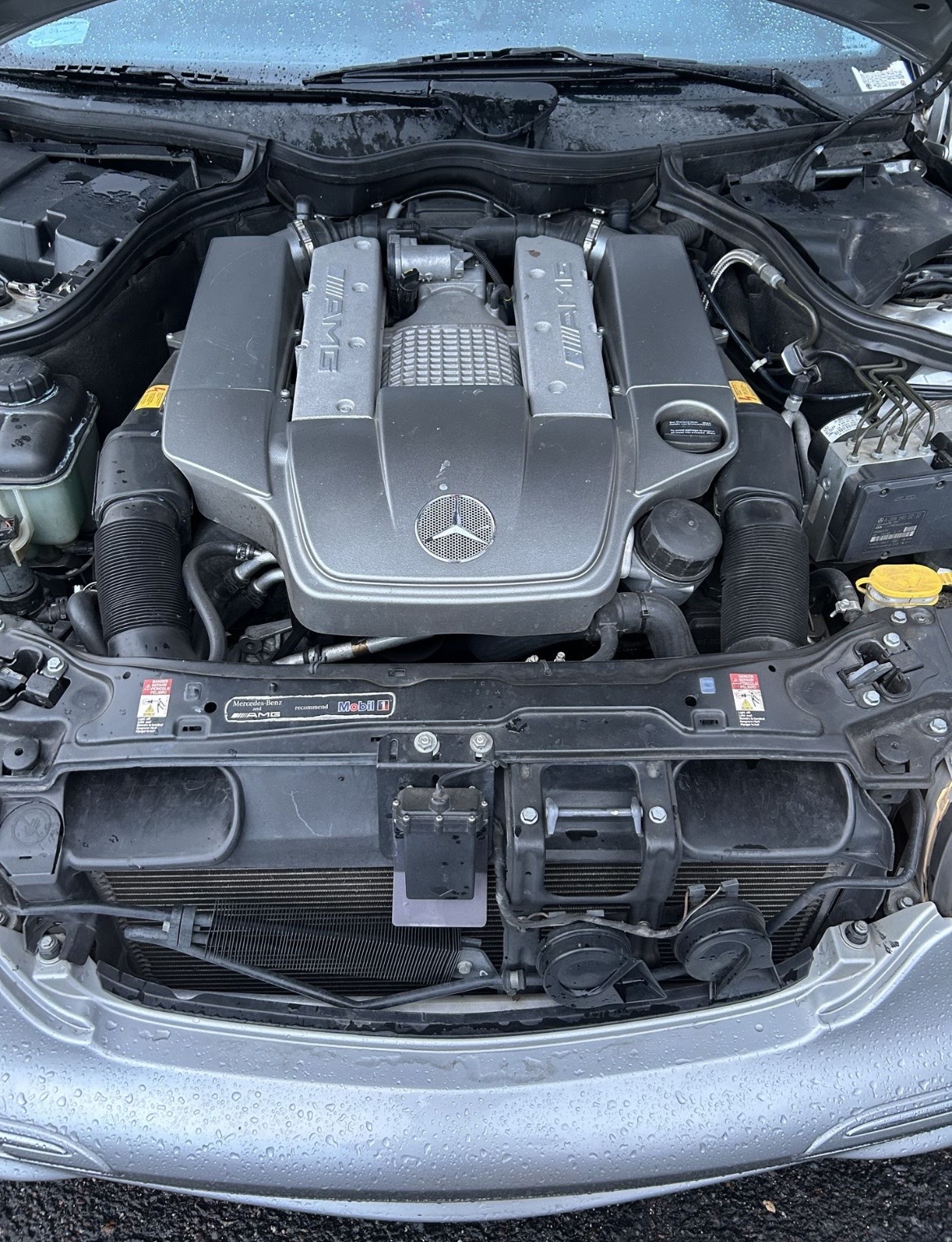 Used 2002 Mercedes-Benz C 32 AMG image 2