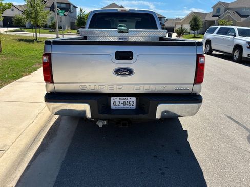 Used 2015 Ford F250 XLT RWD image 5