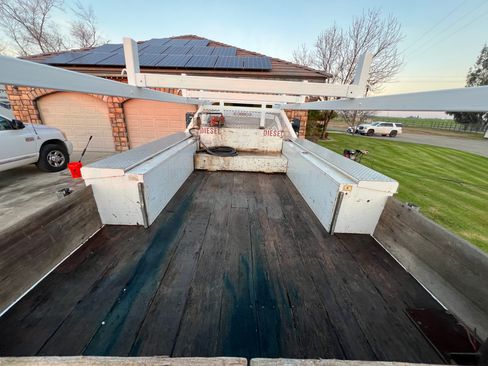 Used 2005 GMC Sierra 3500 W/T w/ Heavy-Duty Power Package image 10