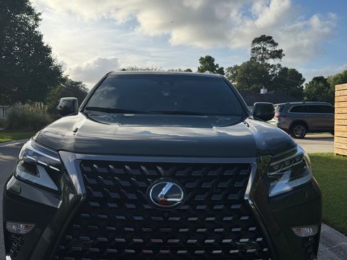 Used 2023 Lexus GX 460 w/ Black Line Special Edition AWD/4WD image 4