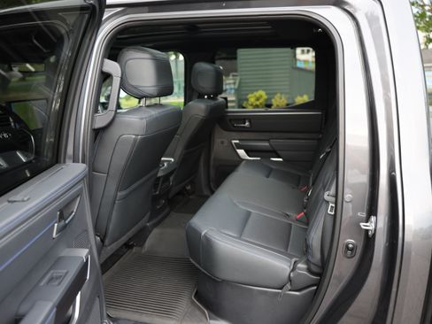 Used 2022 Toyota Tundra Platinum w/ Advanced Package AWD/4WD image 13