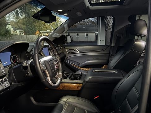 Used 2016 GMC Yukon Denali w/ Open Road Package image 11
