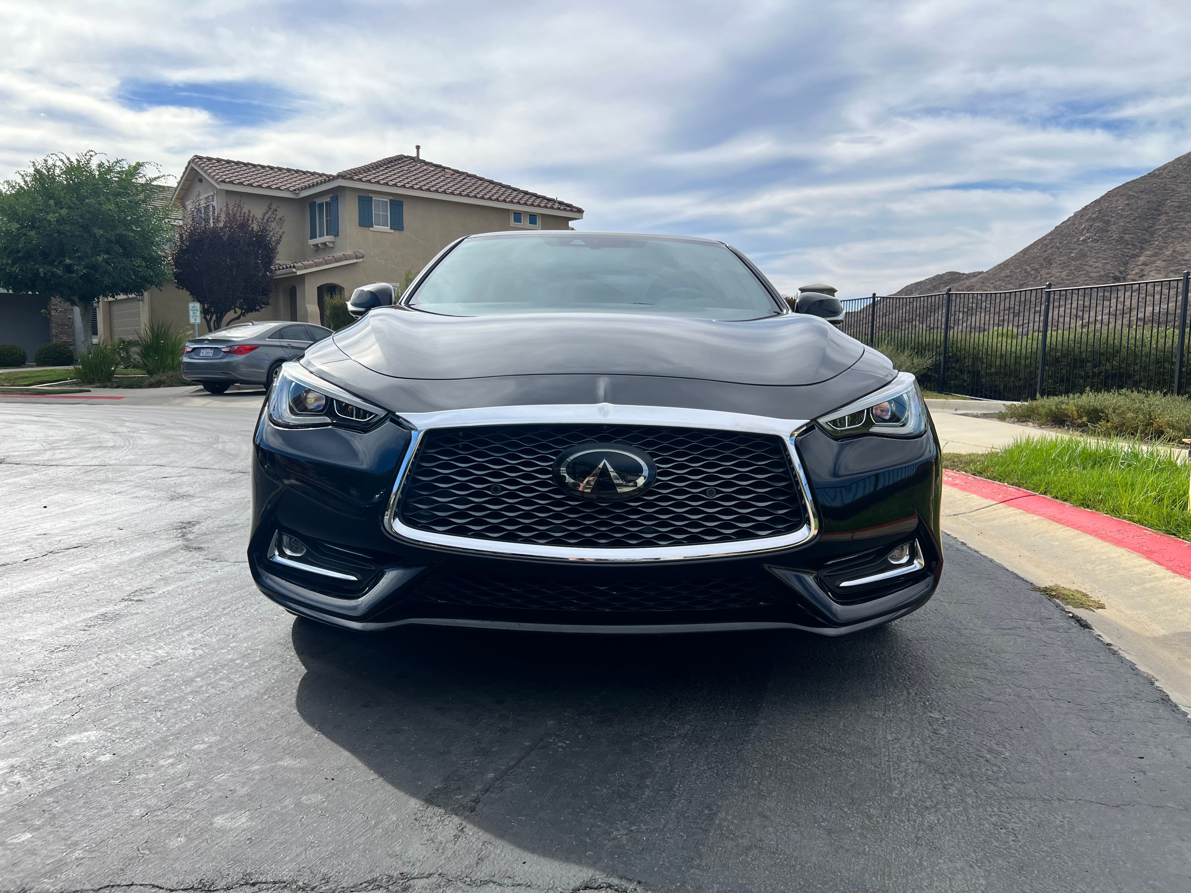 Used 2021 INFINITI Q60 3.0t Luxe RWD image 8