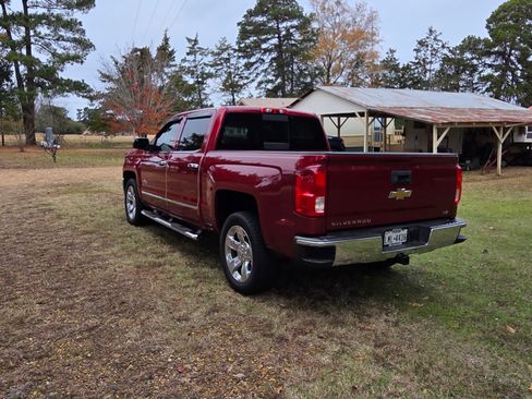 Used 2018 Chevrolet Silverado 1500 LTZ w/ Texas Edition image 4