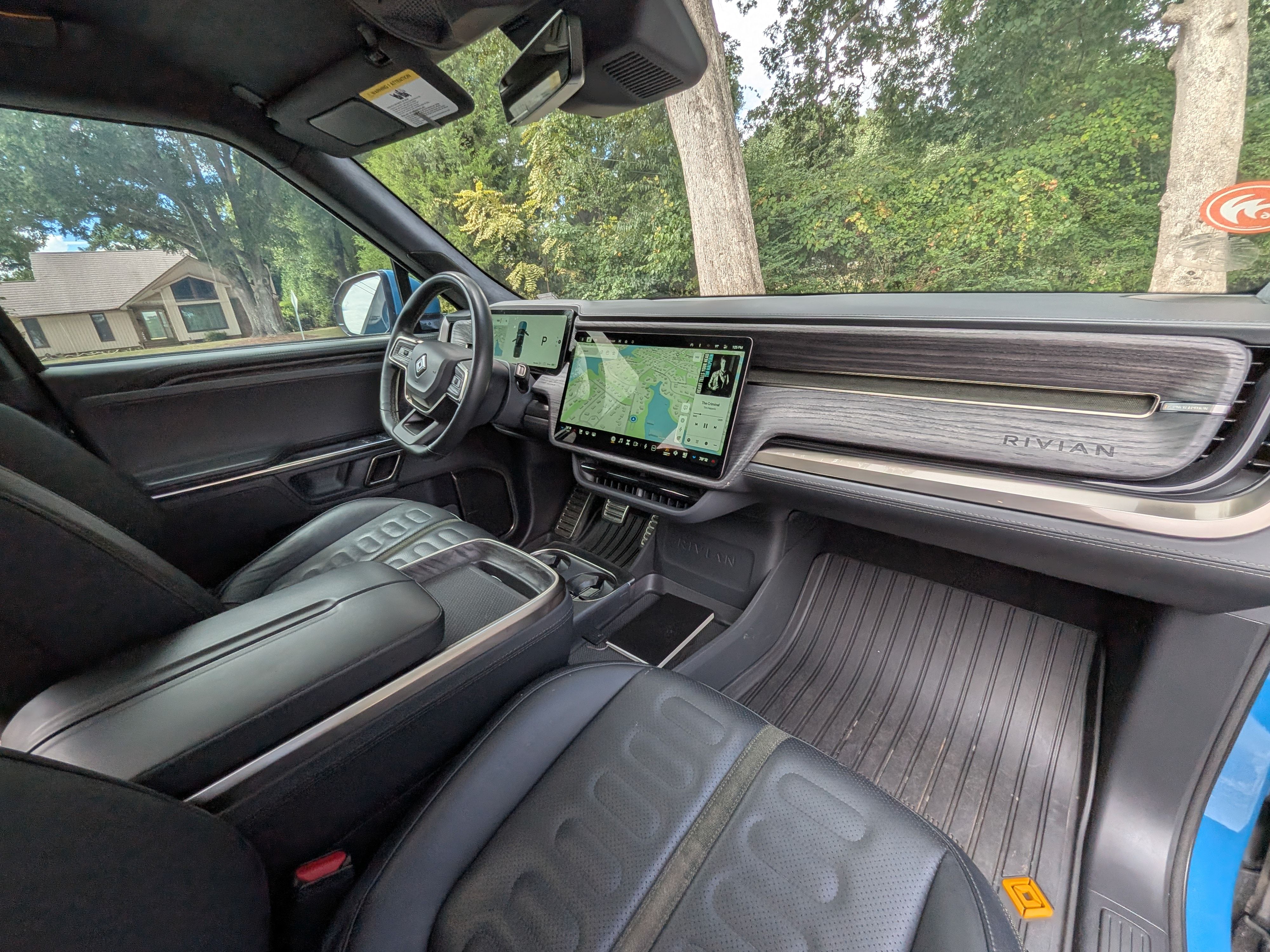 Used 2022 Rivian R1T Launch Edition AWD/4WD image 15