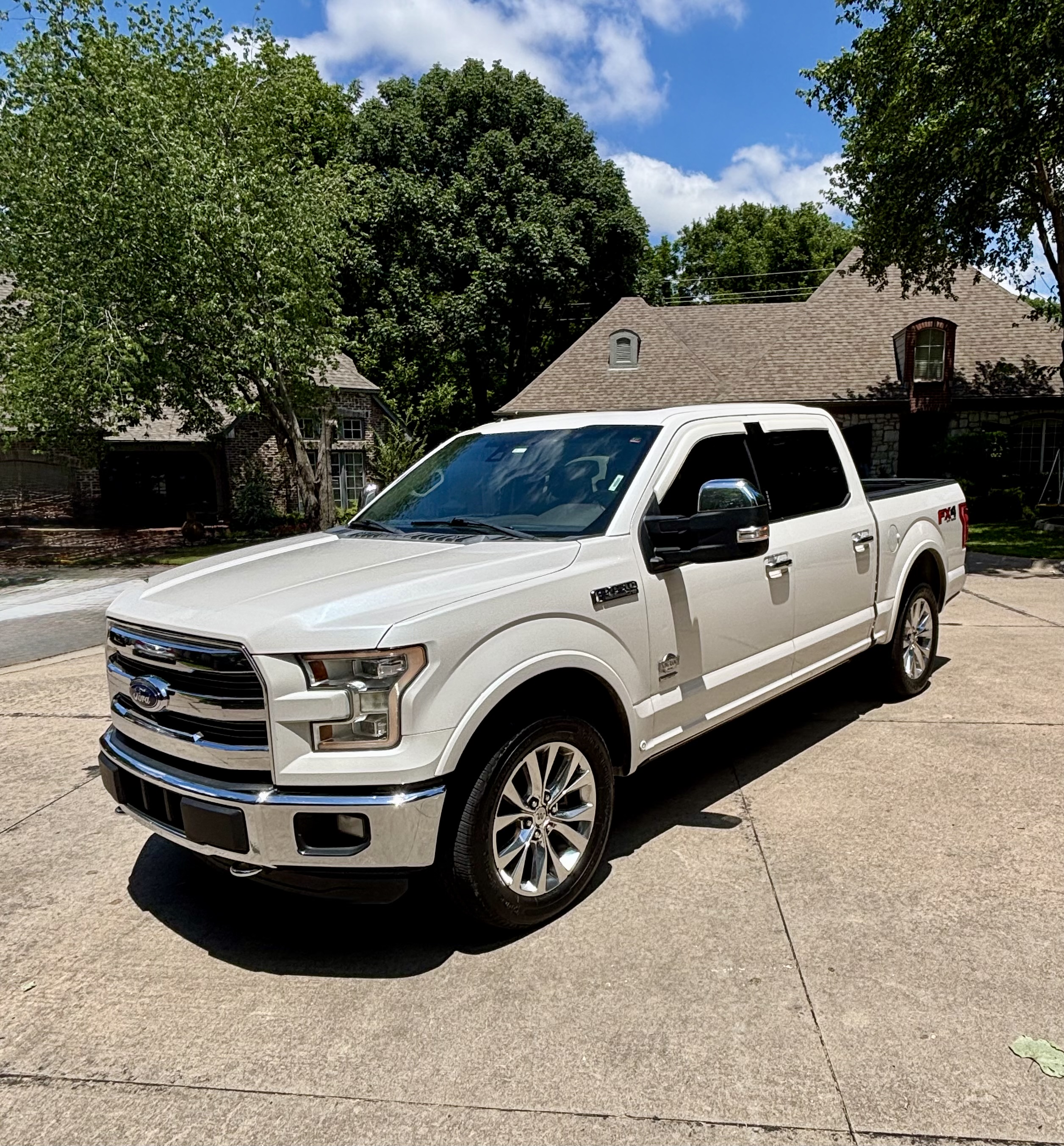 Used 2015 Ford F150 King Ranch w/ Equipment Group 601A Luxury AWD/4WD image 2