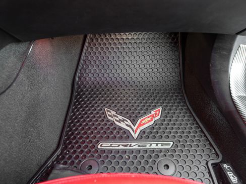 Used 2019 Chevrolet Corvette Grand Sport image 12
