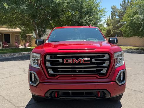Used 2021 GMC Sierra 1500 AT4 w/ AT4 Value Package AWD/4WD image 2