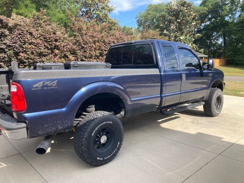 Used 2001 Ford F350 4x4 SuperCab Super Duty image 4