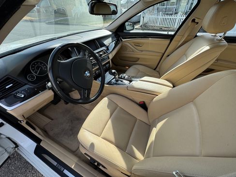 Used 2014 BMW 528i xDrive Sedan image 10
