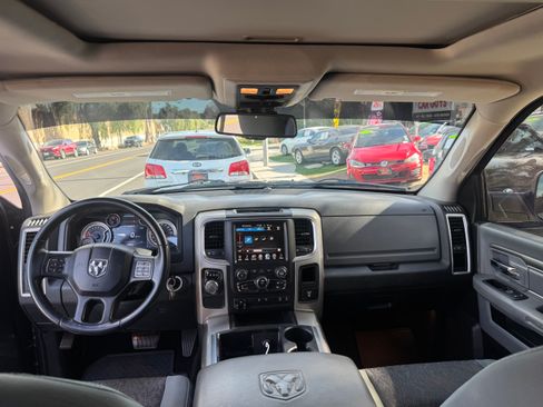 Used 2015 RAM 1500 Big Horn image 3