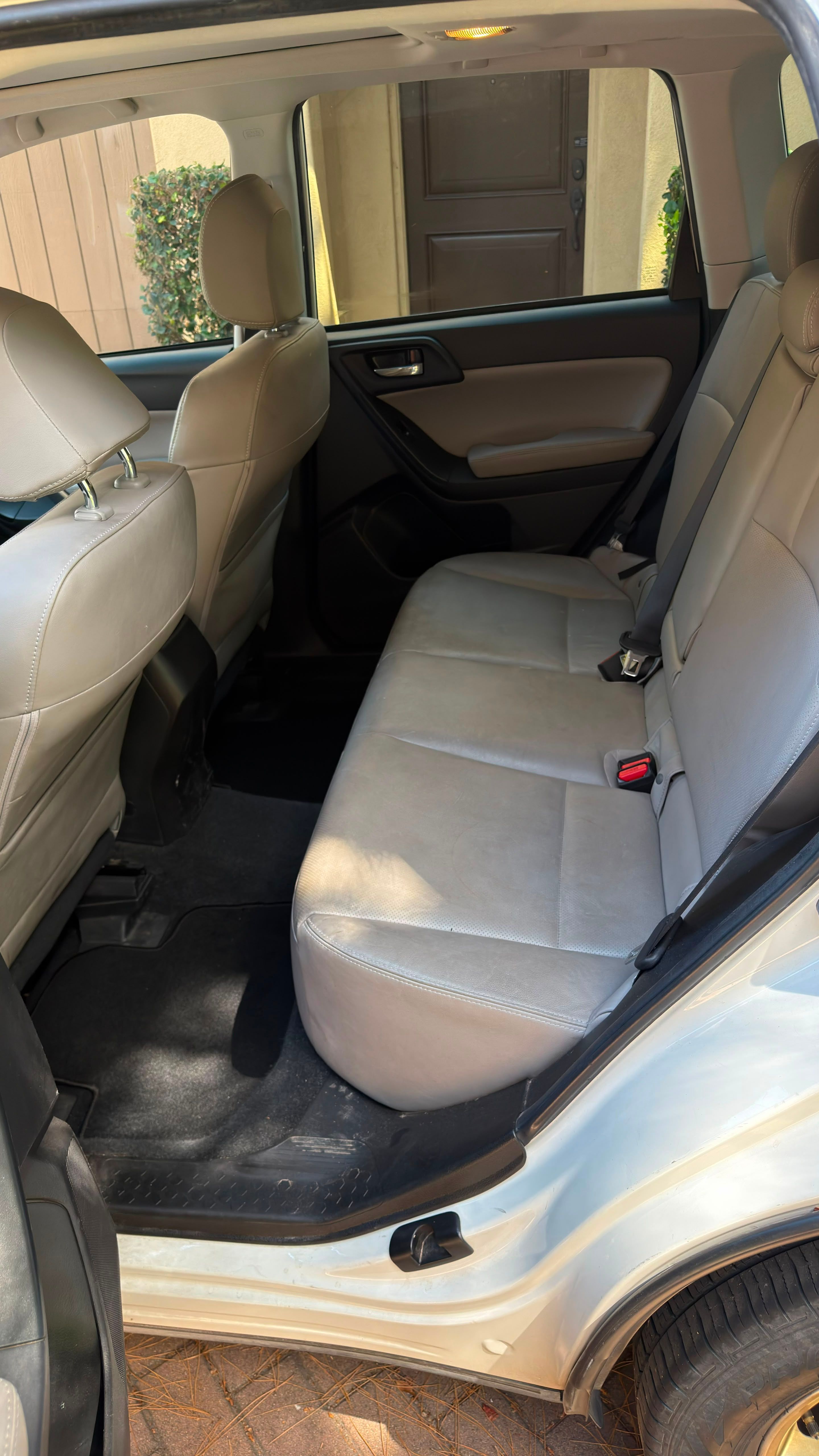 Used 2014 Subaru Forester 2.5i Limited AWD/4WD image 13