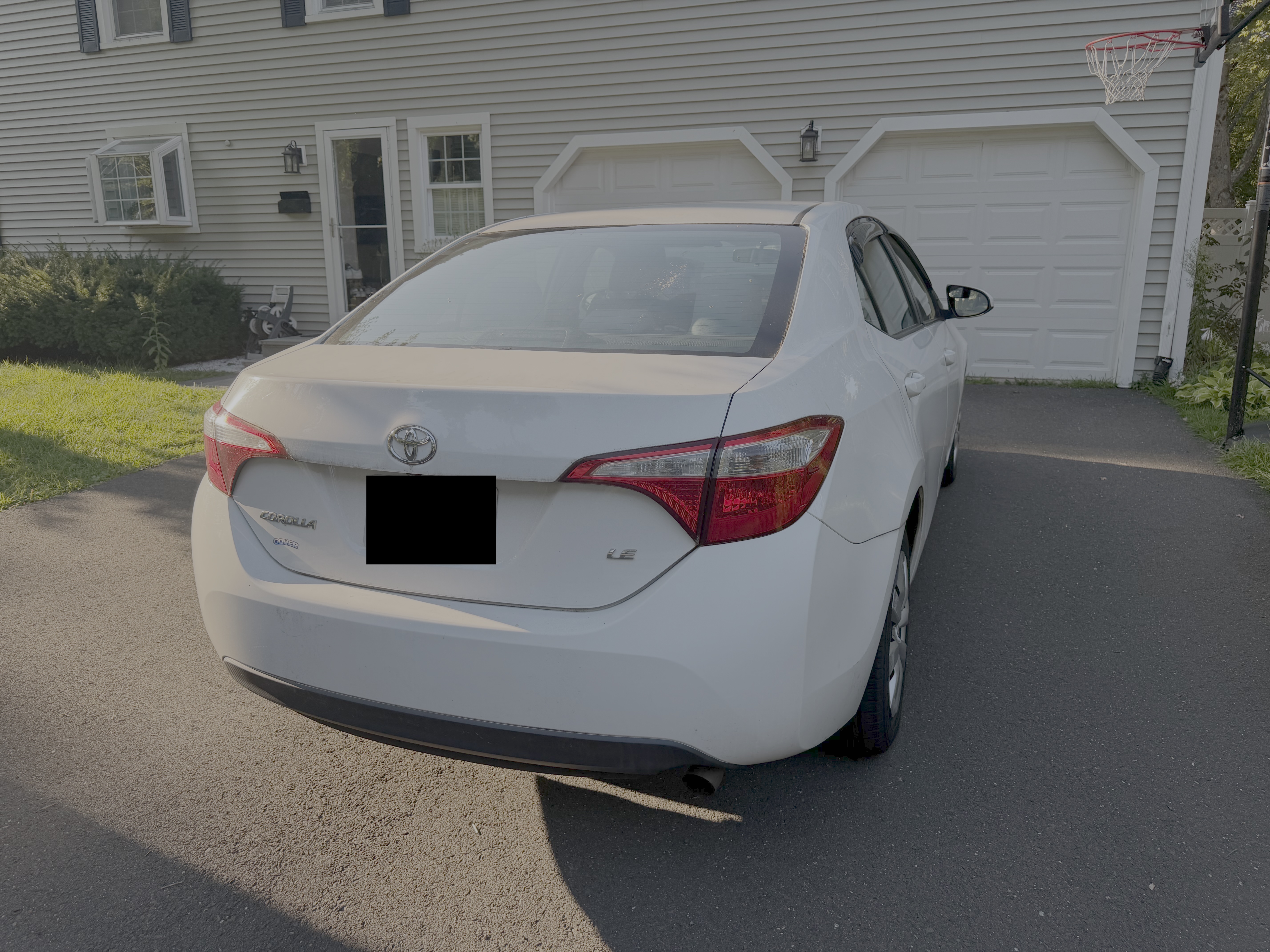 Used 2014 Toyota Corolla LE FWD image 10