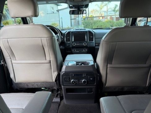 Used 2019 Ford Expedition Limited w/ Equipment Group 302A image 10