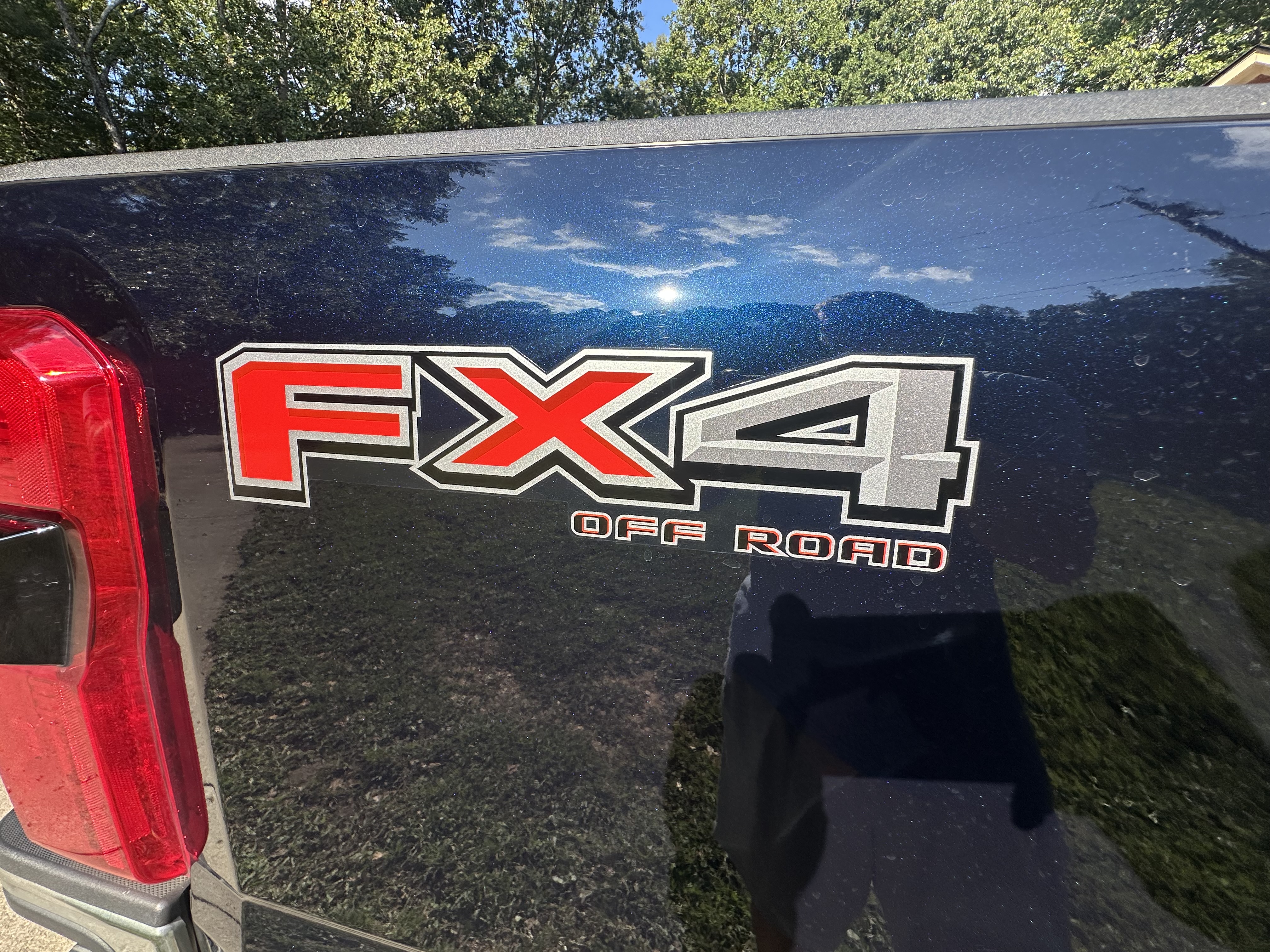 Used 2025 Ford F250 Lariat w/ Lariat Ultimate Package AWD/4WD image 6