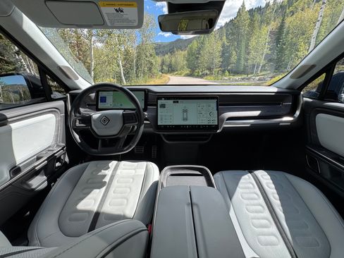 Used 2023 Rivian R1S Adventure Quad AWD/4WD image 8