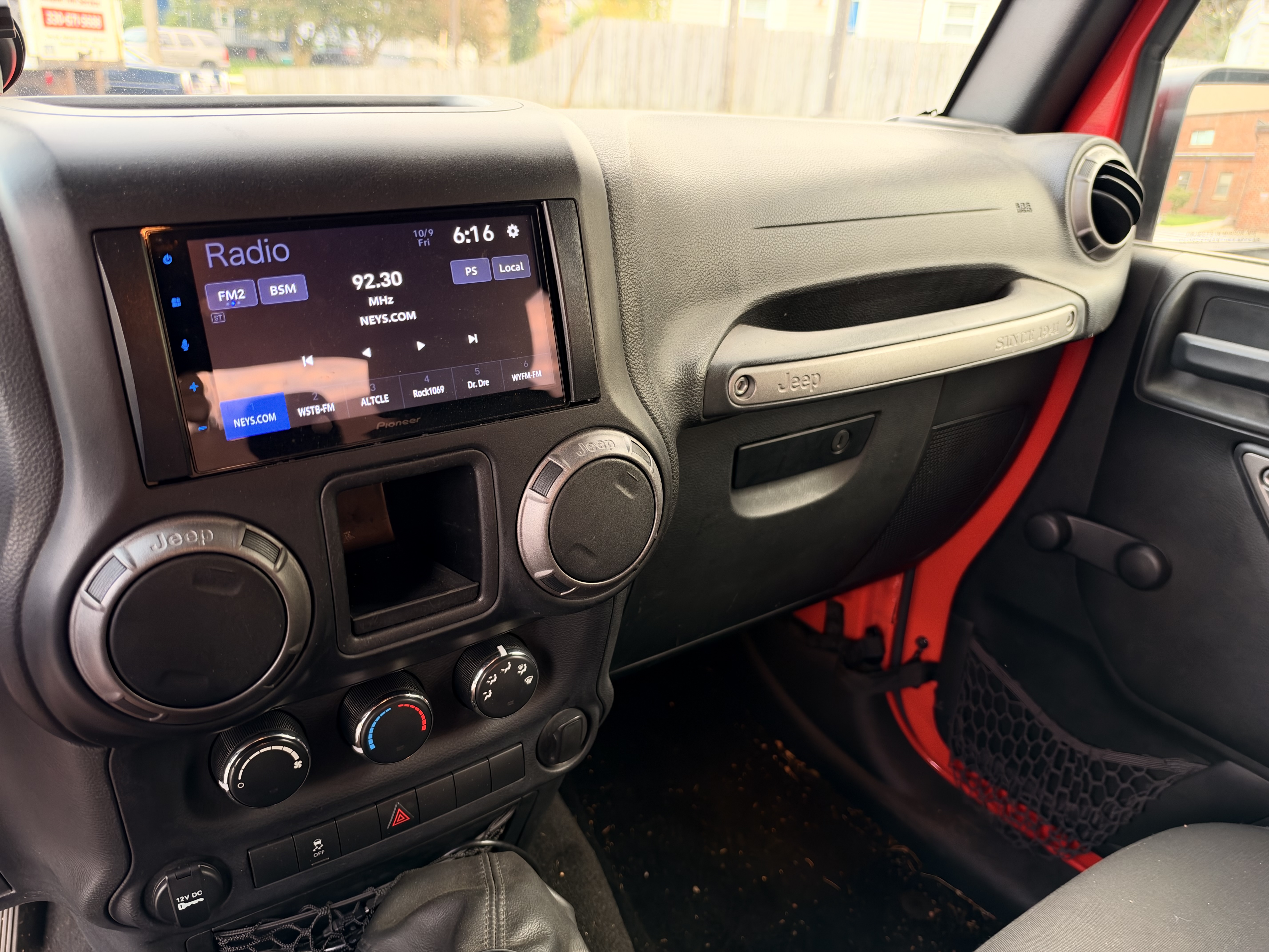 Used 2017 Jeep Wrangler Sport AWD/4WD image 20
