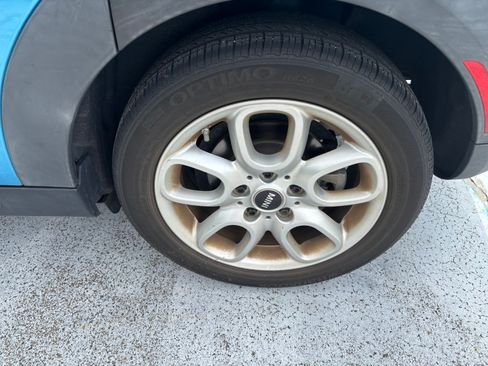 Used 2019 MINI Cooper 4-Door Hardtop FWD image 4