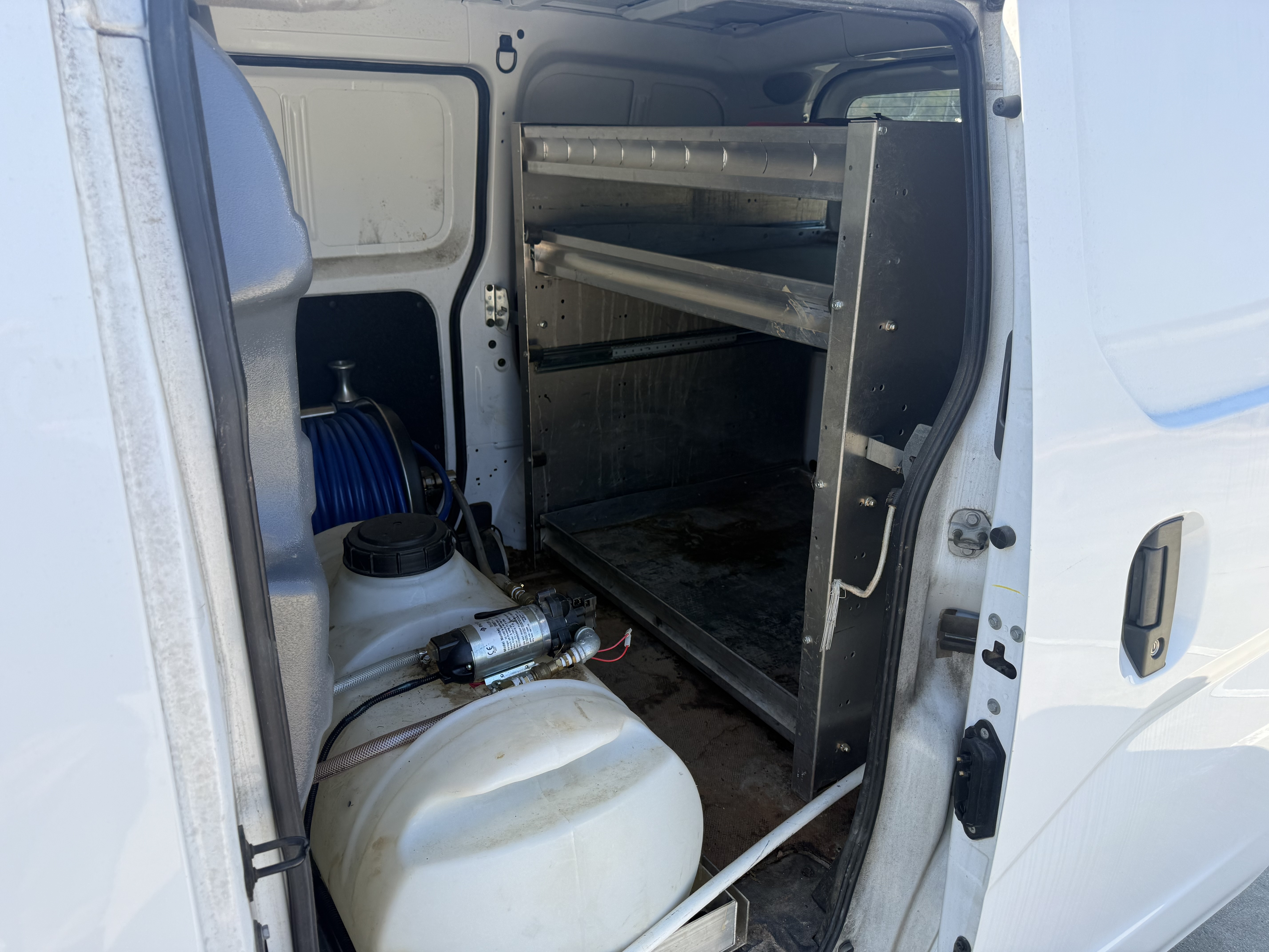 Used 2021 Nissan NV200 SV w/ Back Door Glass Package FWD image 6