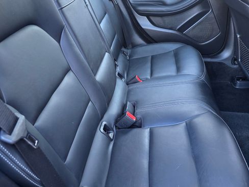 Used 2017 INFINITI QX30 Premium w/ Navigation Package image 26