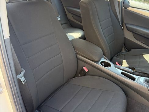 Used 2013 BMW X1 sDrive28i RWD image 8