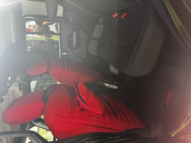 Used 2018 Jeep Wrangler Unlimited Rubicon AWD/4WD image 28