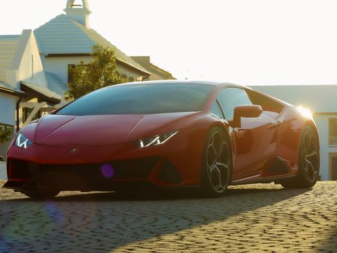 Used 2020 Lamborghini Huracan EVO image 24