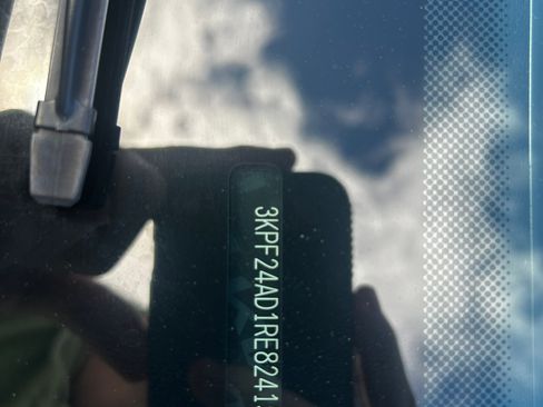 Used 2024 Kia Forte LX image 23