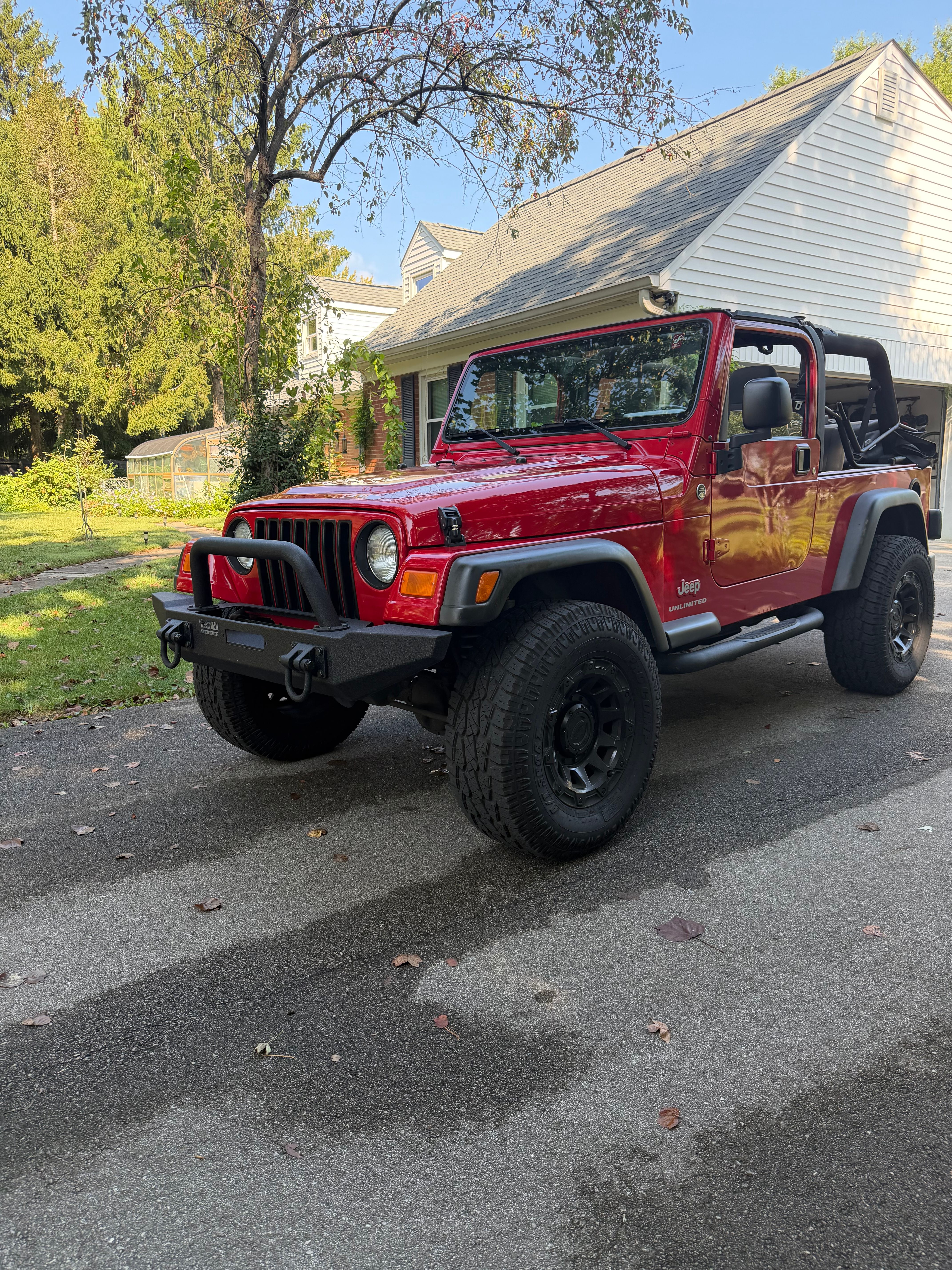 Used 2006 Jeep Wrangler Unlimited w/ Premium Audio Group AWD/4WD image 1