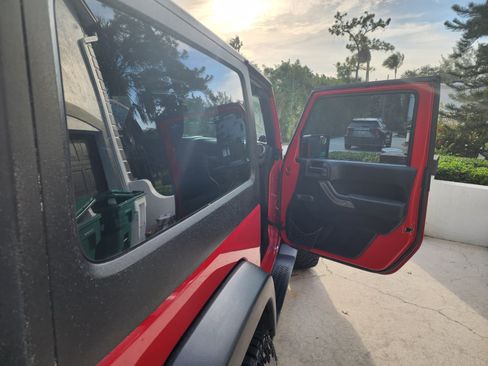 Used 2012 Jeep Wrangler Sport image 5