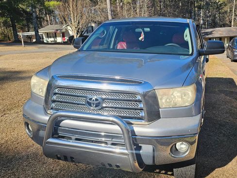 Used 2009 Toyota Tundra 4x4 Double Cab image 4