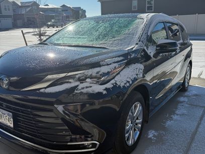 Used 2024 Toyota Sienna Platinum