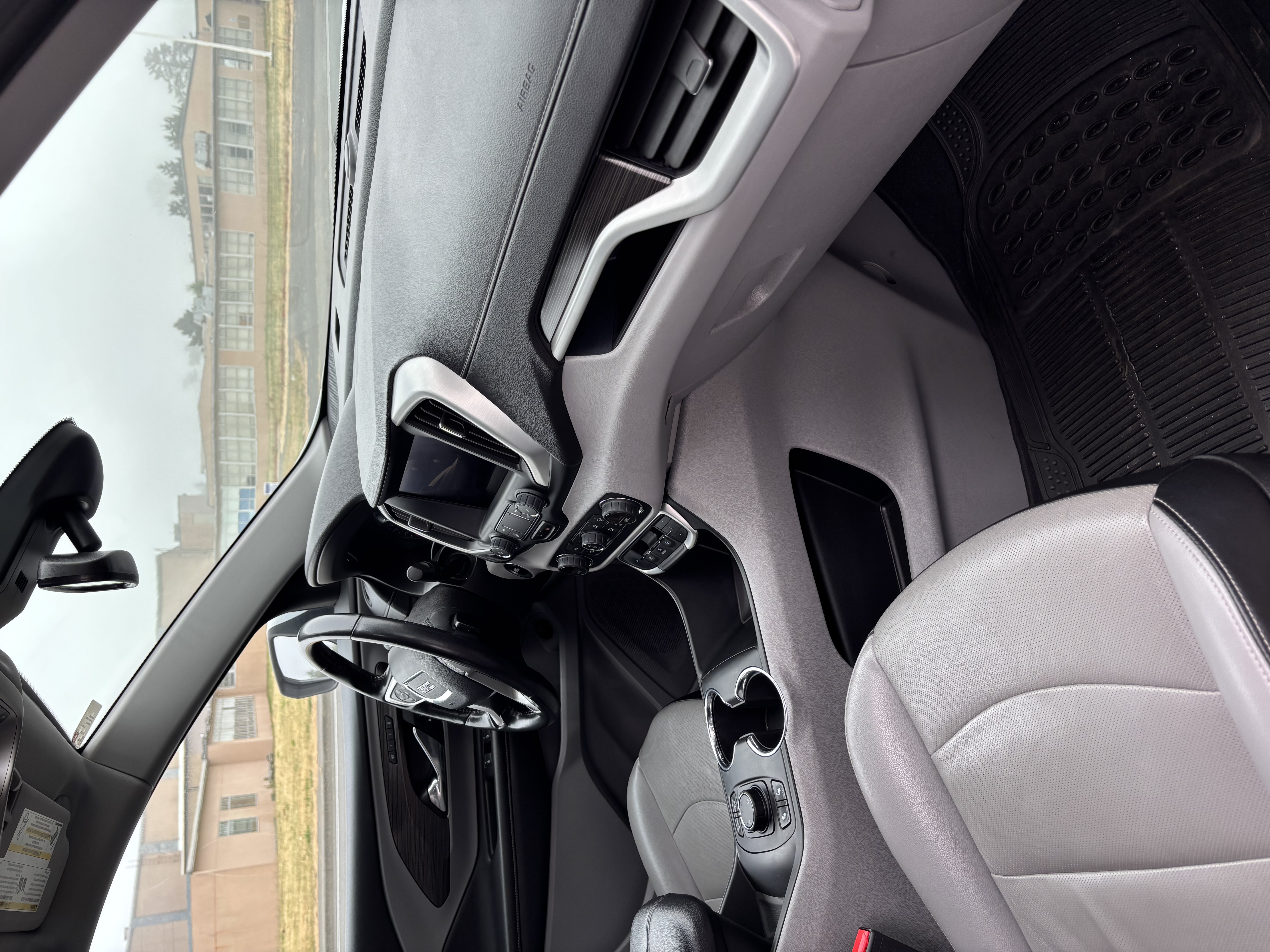 Used 2022 GMC Terrain SLT AWD/4WD image 17